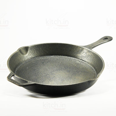 Hand Seasoned Cast Iron Skillet – Perfect for Searing, Frying & Baking